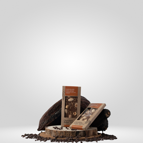 Tableta de Chocolate con Leche, Almendras, Avellanas y Sésamo