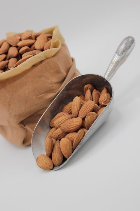 Raw Almonds with Skin