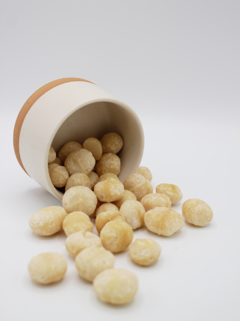 Macadamia with Salt